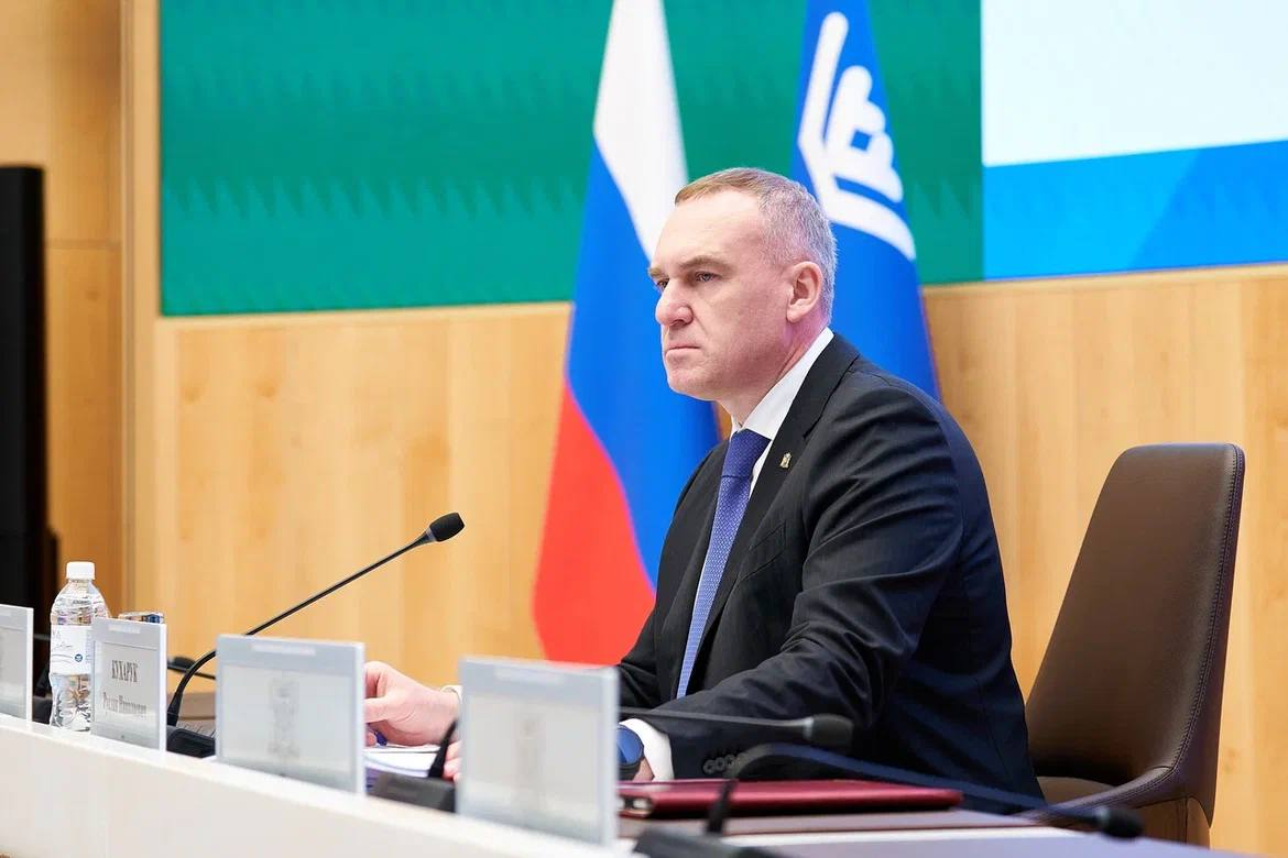Губернатор Руслан Кухарук: Правительство Югры утвердило квоты на целевое обучение и расширило программу капремонта жилья