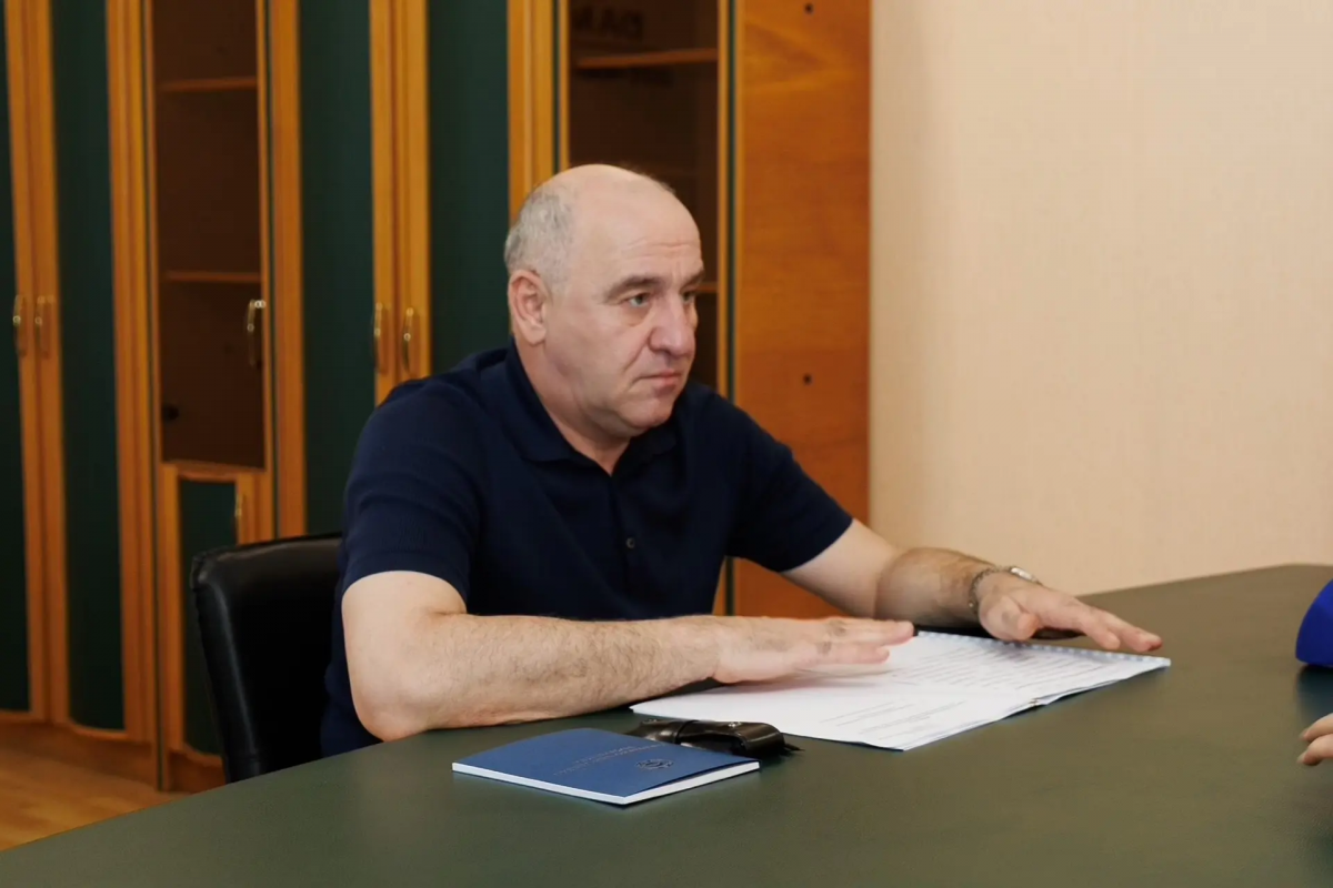 Глава КЧР Рашид Темрезов: Ситуация с топливом в КЧР под контролем, запасы ГСМ пополняются ежедневно
