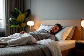 Академик Чучалин: Ночной храп - это предвестник проблем с дыханием и сердцем