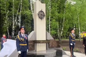 Спикер Госсобрания Алтая Эжер Ялбаков принял участие в торжественном открытии памятника «Благодарный Город-герой Ленинград – жителям Горного Алтая»
