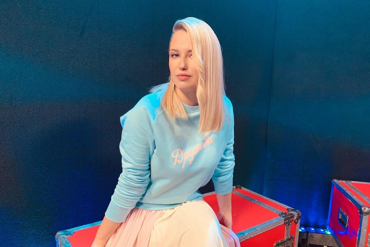 Сбросила 20 килограммов и ждет первенца от известного «мента». Как сейчас живёт наследница булгаковской Маргариты Аглая Шиловская