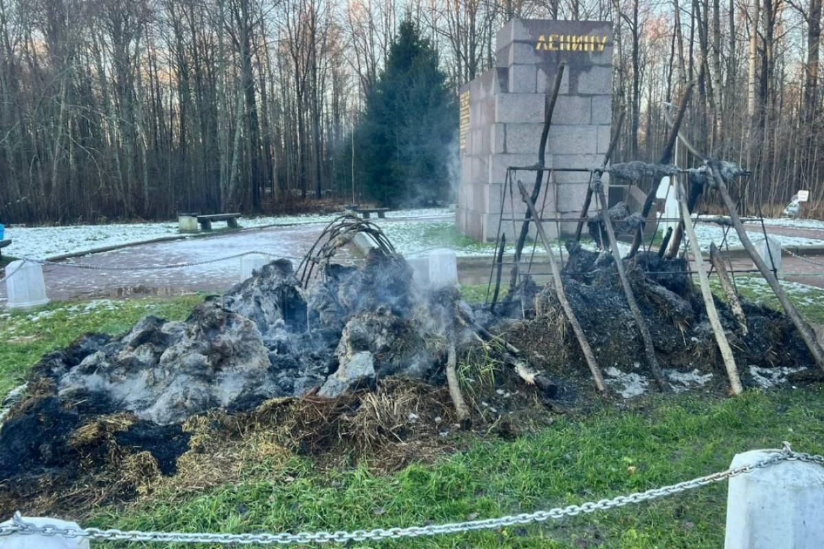 Прокуратура Петербурга контролирует расследование дела о пожаре в Шалаше Ленина