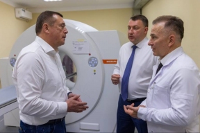 Сахалинский губернатор Валерий Лимаренко пообещал новому медцентру «горячие койки»