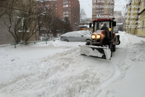 Михаил Соболев: В Котельниках к ликвидации последствий снегопада привлекли более 180 специалистов и 21 единицу техники
