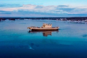 Паром «Аркадий Филатов» в Ленобласти возобновил рейсы раньше намеченного срока