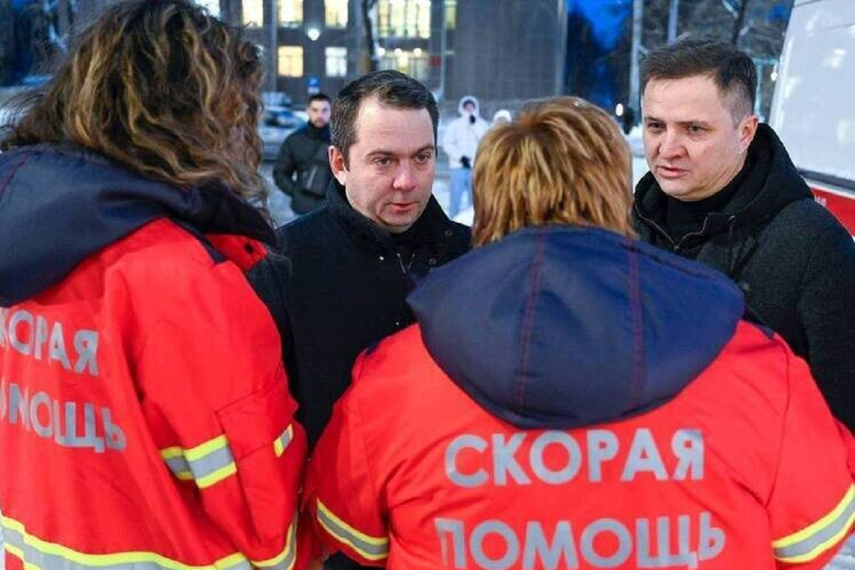 Медучреждениям Мурманской области вручили ключи от новых автомобилей