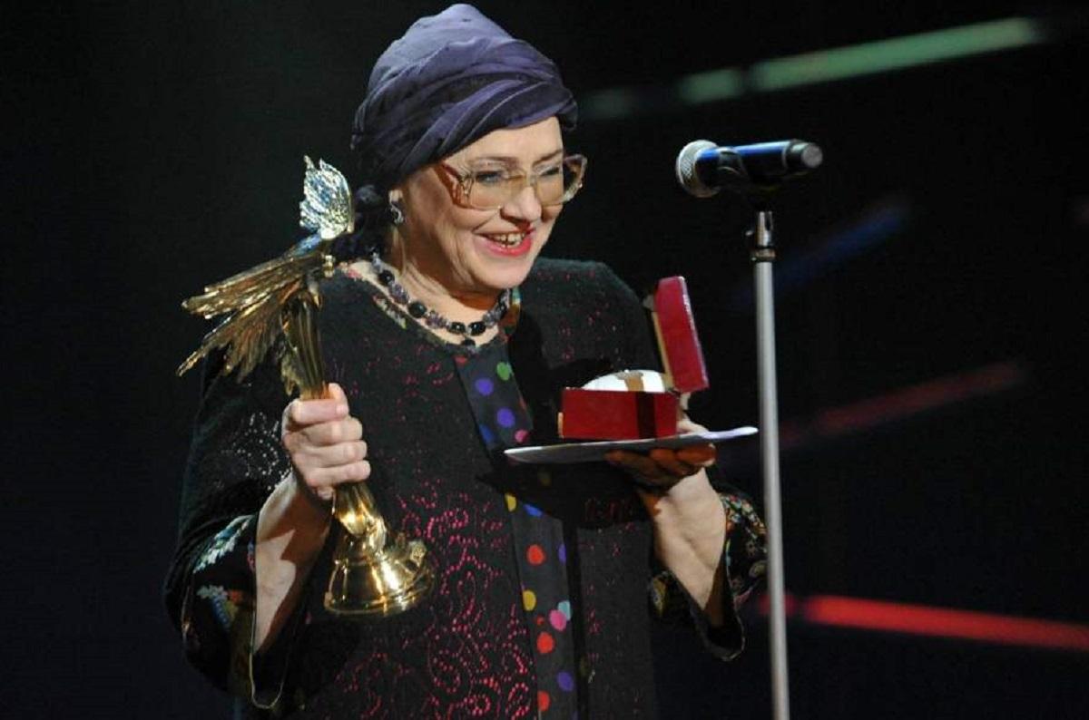 Проклятье настигло актрису? Почему Нина Русланова считала себя несчастной?