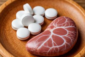 Врач Мясников назвал убийцу печени страшнее алкоголя: дешевое лекарство доводит до пересадки органа