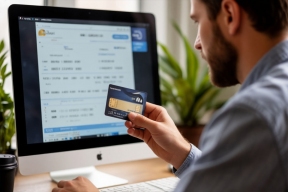 Юрист объяснил, какие переводы на карту лучше не принимать