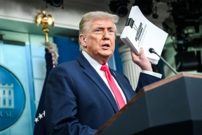 Трамп публично отчитал Стармера за «сдачу» военной базы, а Британия тем временем запретила бить по Ирану