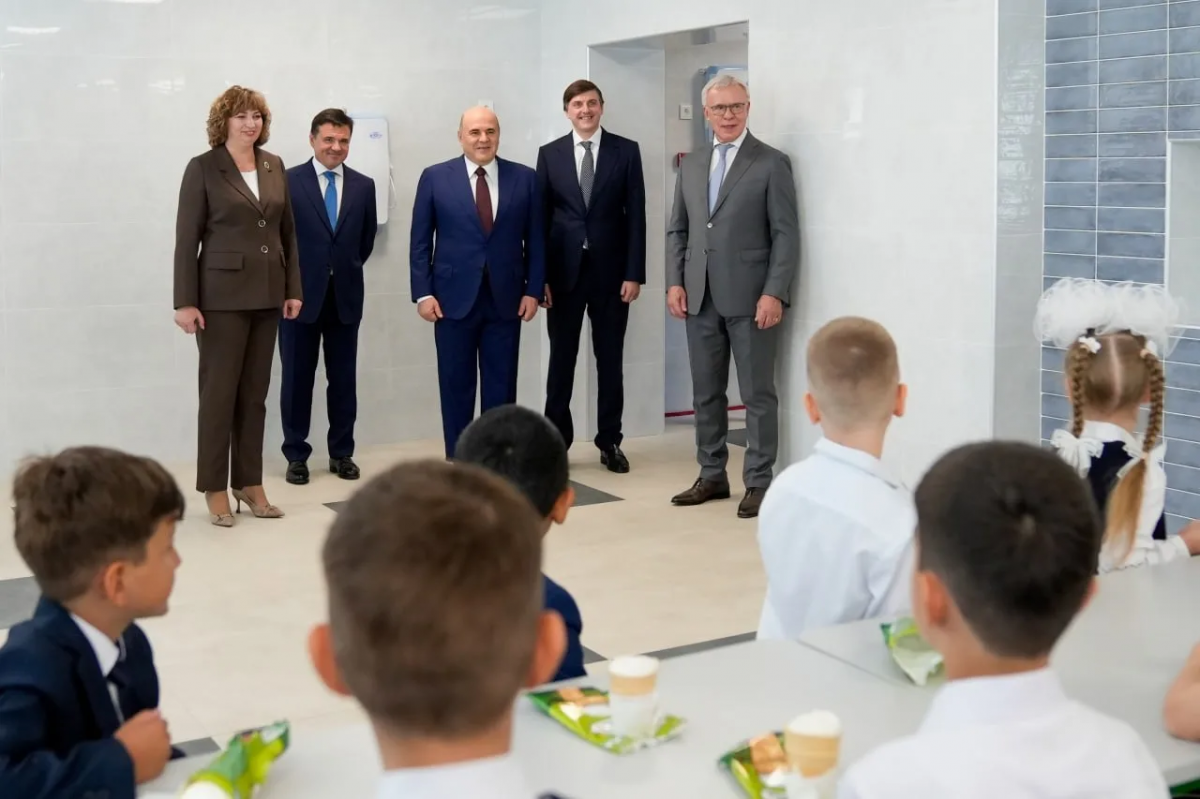 «Более 80% выпускников учреждения поступают на бюджет в ведущие вузы»: Андрей Воробьев рассказал о развитии профильного образования в комплексе «Орбита» в Домодедове