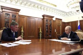 Путин запустил план спасения экономики России. Подробности экстренной встречи в Кремле