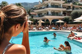 Массовое отравление туристов в отеле Пхукета: Москва направила запрос в Бангкок