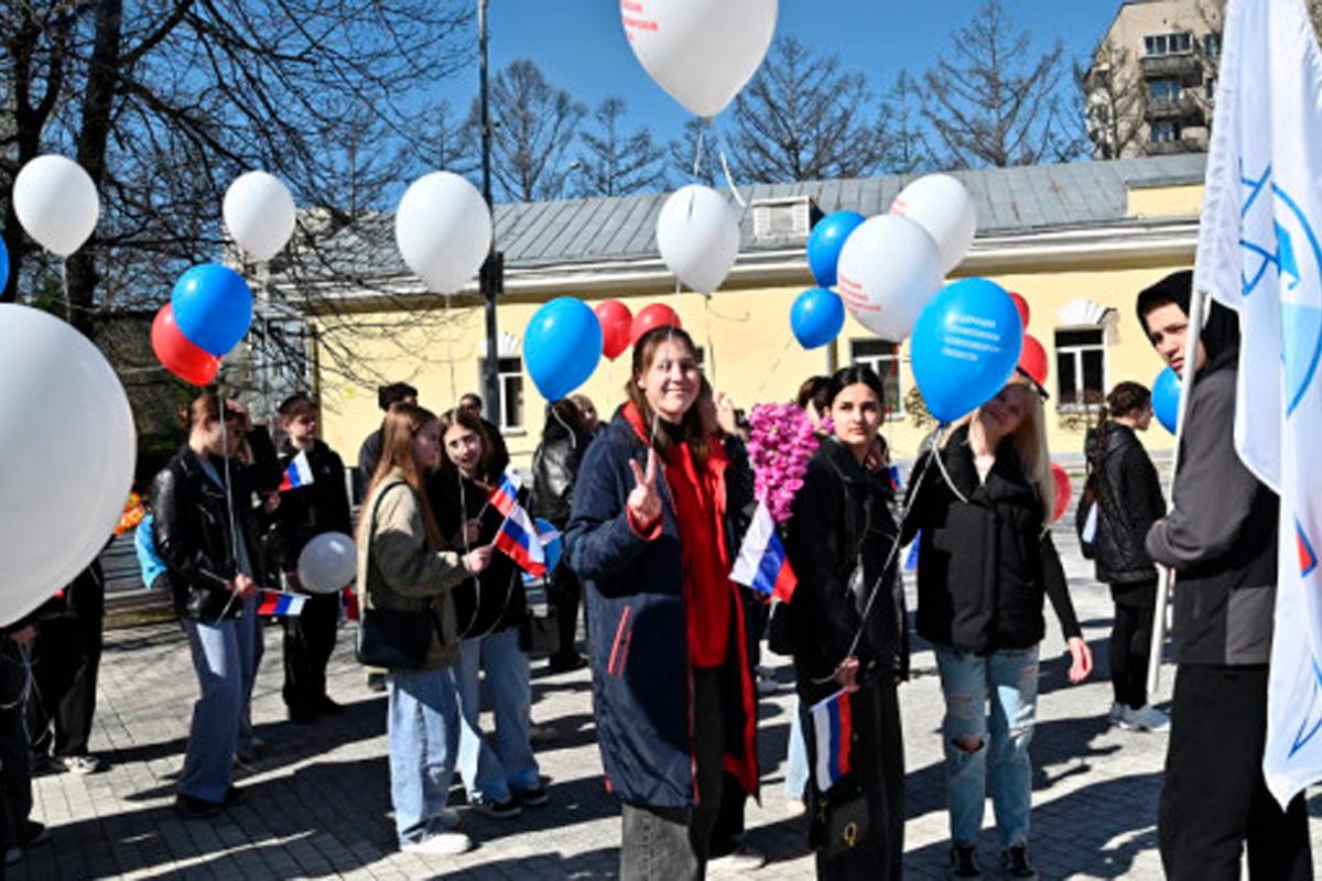 «Первомай напоминает о солидарности и уважении к труду»: Праздник Весны и Труда в Новосибирске посвятят Году единства народов России