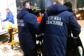 В Ульяновске спасатели эвакуировали пенсионера из запертой квартиры