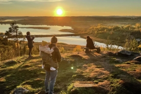 Семья, переехавшая из Вьетнама возрождает старинный карельский промысел варки морской соли