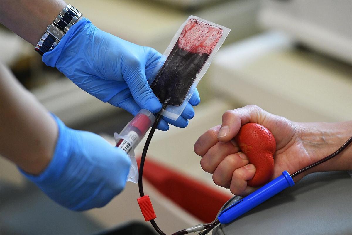 Врач Роман Фишкин рассказал о требованиях к донорам крови