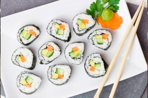 Immunologist commented on the recent sushi poisoning of 23 people in St. Petersburg