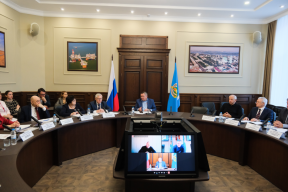 Председатель Думы Астраханской области Игорь Мартынов провел заседание Общественного совета при Думе, посвященное инициативному бюджетированию