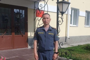 Нацгвардеец из Казахстана спас жизнь ребёнка, едва не выпавшего из окна в Костроме