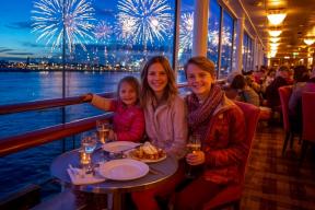 Пальмы, лёд и бюджетный отпуск: где можно выгодно отдохнуть на новогодних каникулах?