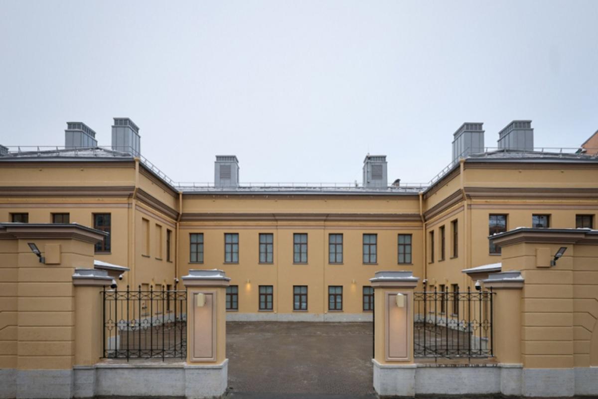 Совладелец «Киевской площади» профинансировал реставрацию Пробирной палаты на канале Грибоедова