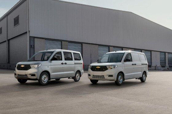 Дешевле Largus и «Газели»: в Узбекистане стартовали продажи микроавтобуса за 889 тысяч рублей