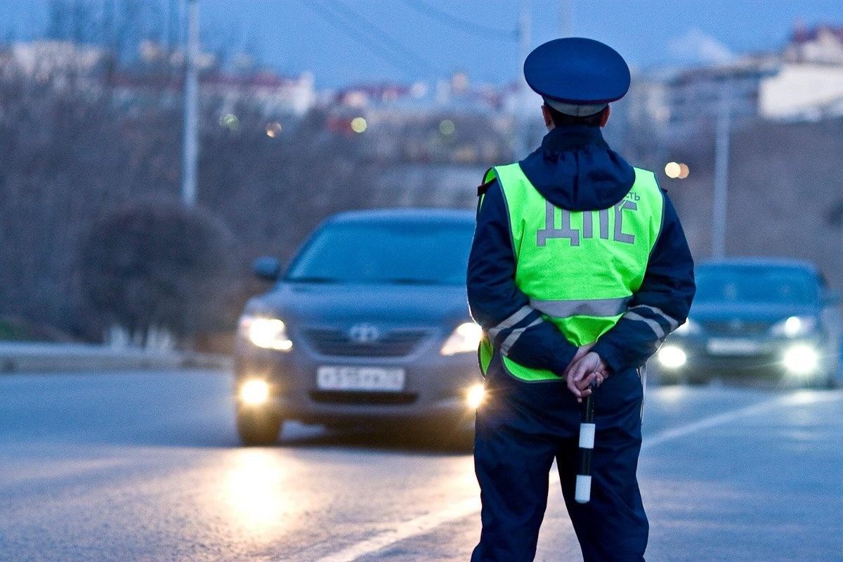 Сотрудники ГАИ и ФССП Липецкой области проводят рейд по выявлению должников среди водителей