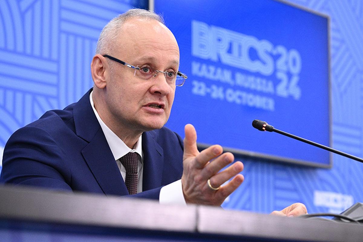 Саммит отложен ради мира: Кобяков назвал новую возможную дату встречи России и арабского мира