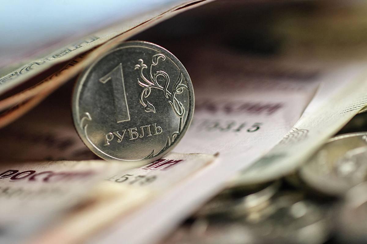 Финансист Быстров предсказал укрепление рубля в ближайший месяц