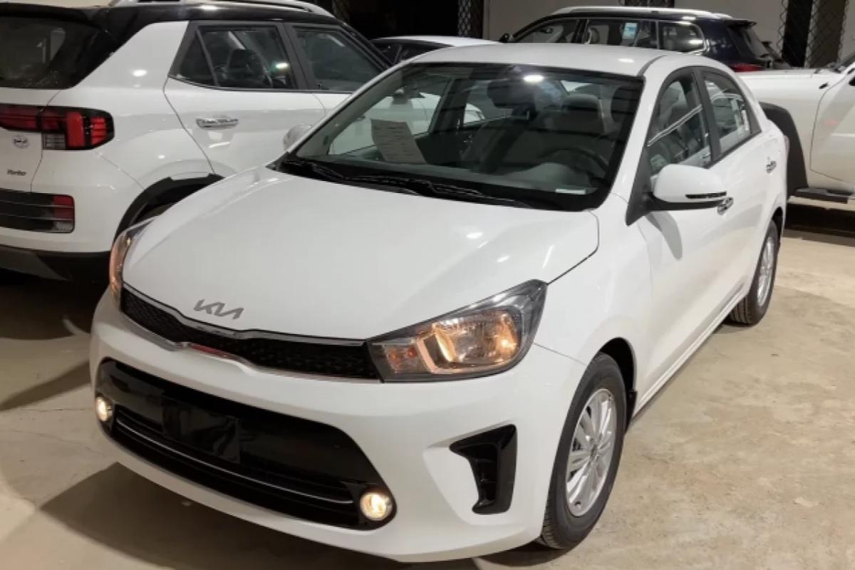 Автодилеры Петербурга опровергли возвращение KIA в Россию