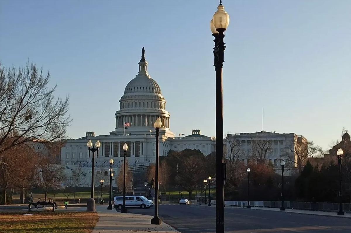 «Мирный план на 15 страниц»: Трамп сделал ставку на Пакистан, но Тегеран отвечает загадками — что скрывается за паузой в ударах