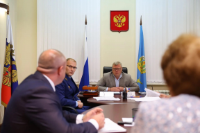 Губернатор Игорь Бабушкин взял на контроль проекты безопасных дорог и новых зон отдыха в районах Астраханской области