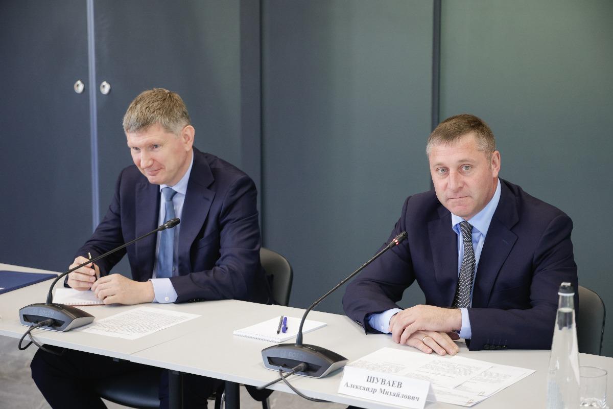 Александр Шуваев и Максим Решетников обсудили развитие программы поддержки бизнеса ветеранов СВО в Белгородской области