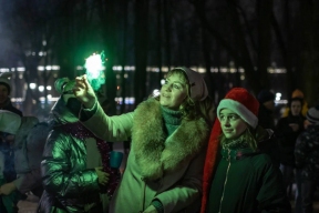 Мэр Александр Новиков призвал смолян отказаться от пиротехники на Новый год