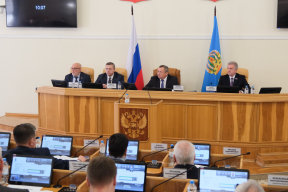 Председатель Думы Астраханской области Игорь Мартынов: Областной парламент принял закон о старте эксперимента по предоставлению услуг гостевых домов