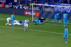 Кошмар Семака: «Зенит» обхохотался с двух пенальти, а Соболев зря дирижировал — «Оренбург» учинил сенсацию