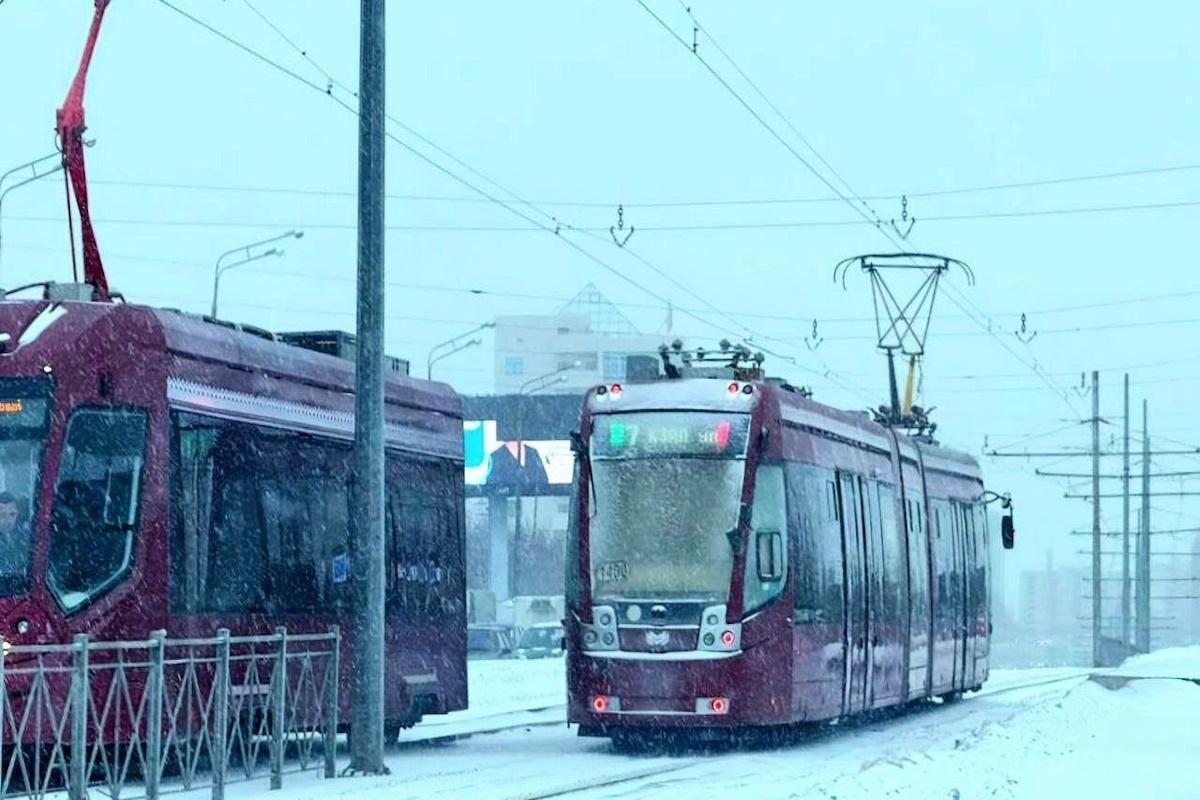 Мороз и изношенная инфраструктура парализовали работу трамваев и троллейбусов Казани в среду