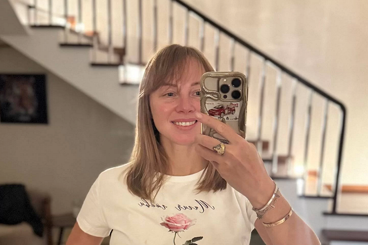 «Грязные и вонючие»: Полина Диброва честно показала, как выглядит настоящая любовь после тибетских гор
