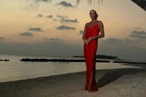 Анастасия Волочкова сорвалась на журналистов в слезах и рассказала о страшной проблеме