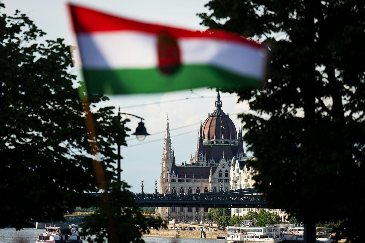 Брюссель может заблокировать Будапешт из-за Украины