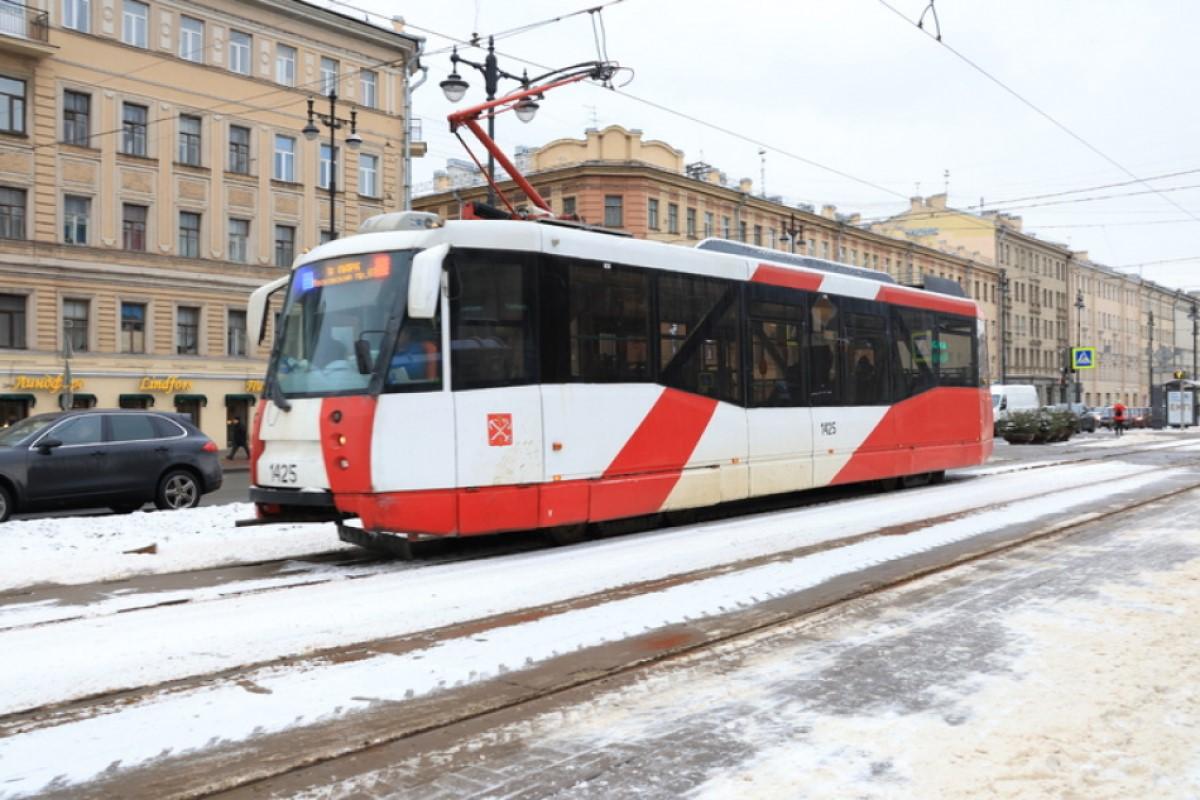 В Санкт-Петербурге обсуждают инициативу запуска пятисекционных трамваев