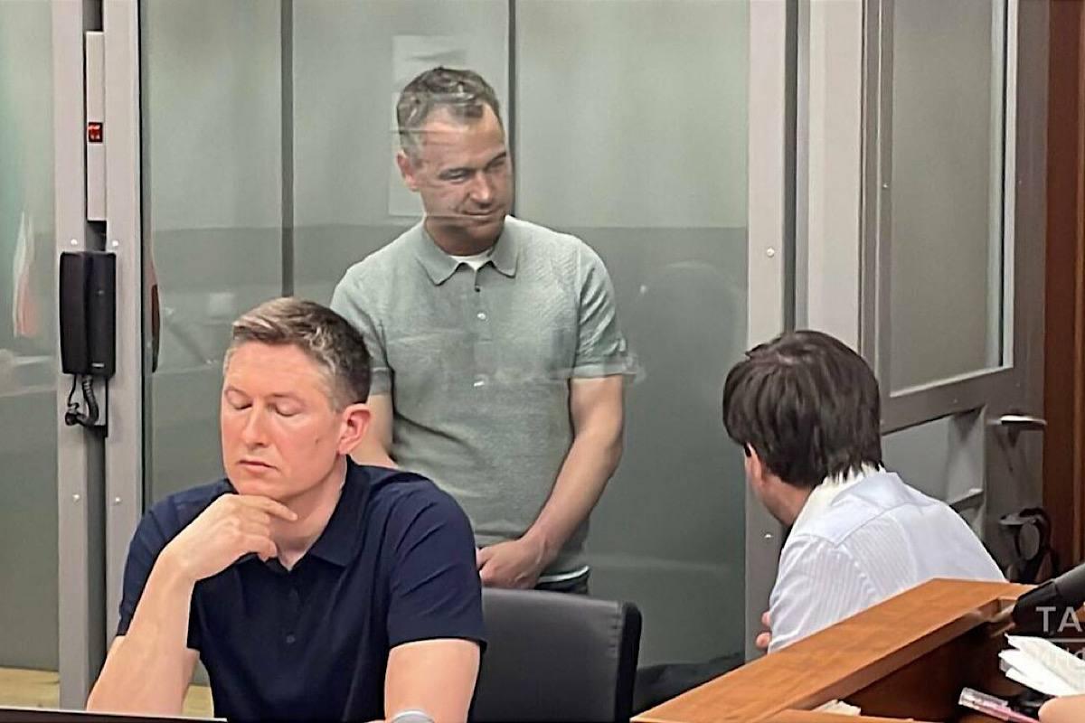 Коррупционный скандал в Казани: бывшего следователя Закирова заключили под стражу