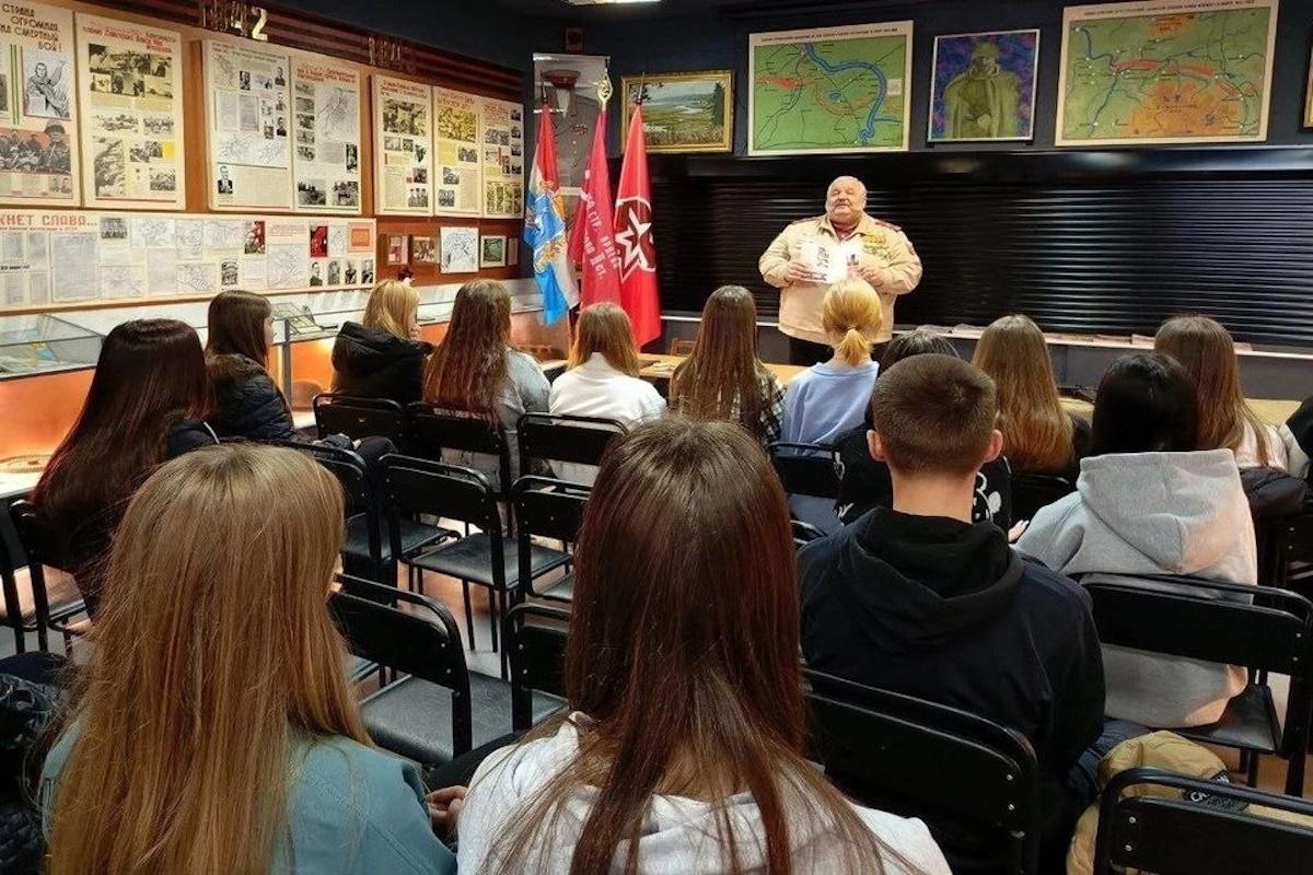 Музей самарской школы №100 номинировали в рамках проекта «Герои Отечества»