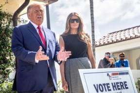 Melania Trump joined her husband's rally to “furious applause”