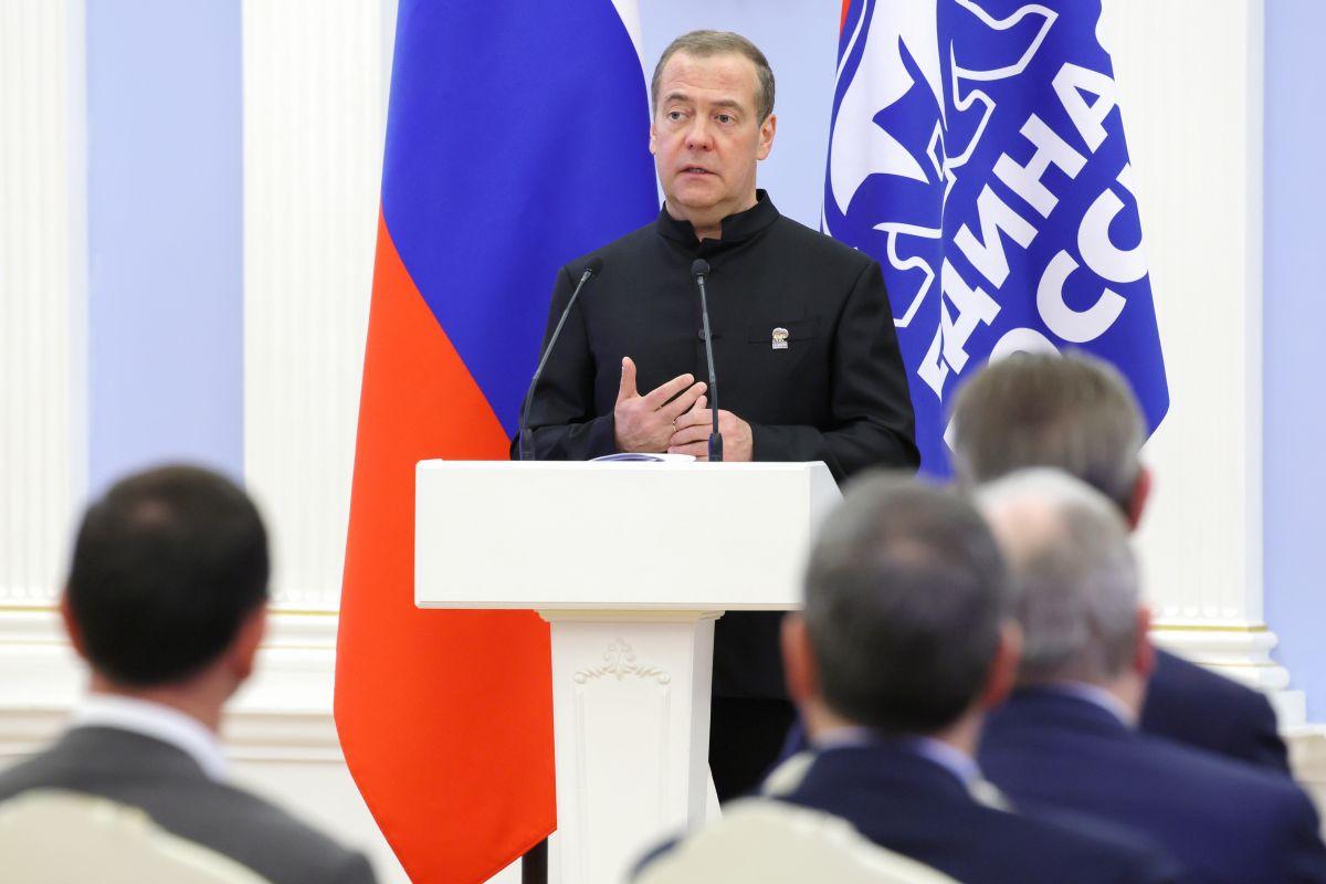 «Народная программа» «Единой России»: идеология и практические задачи