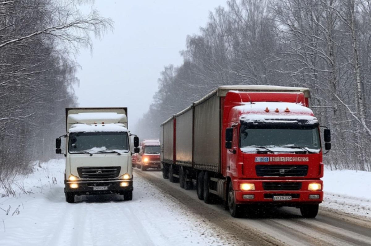 Из-за непогоды в Мурманской области перекрыли дорогу к Туманному