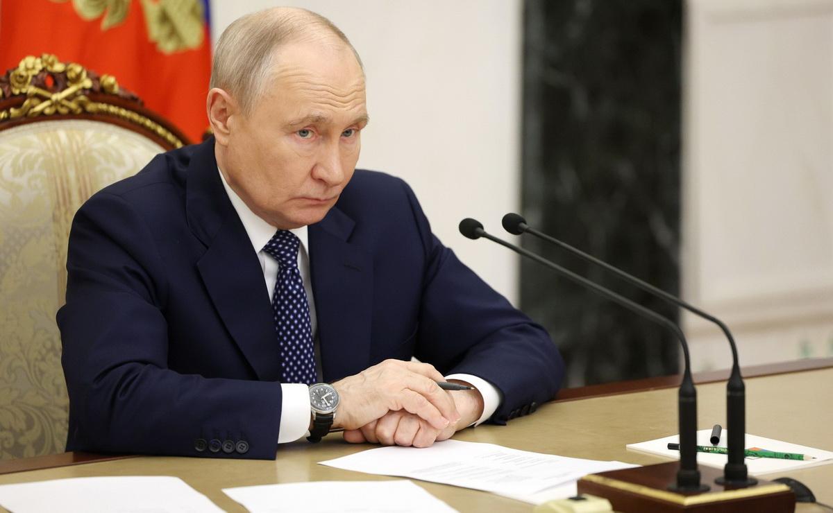 Путин поставил ультиматум и назвал дату конца войны. Ответа не последовало. Что будет дальше?