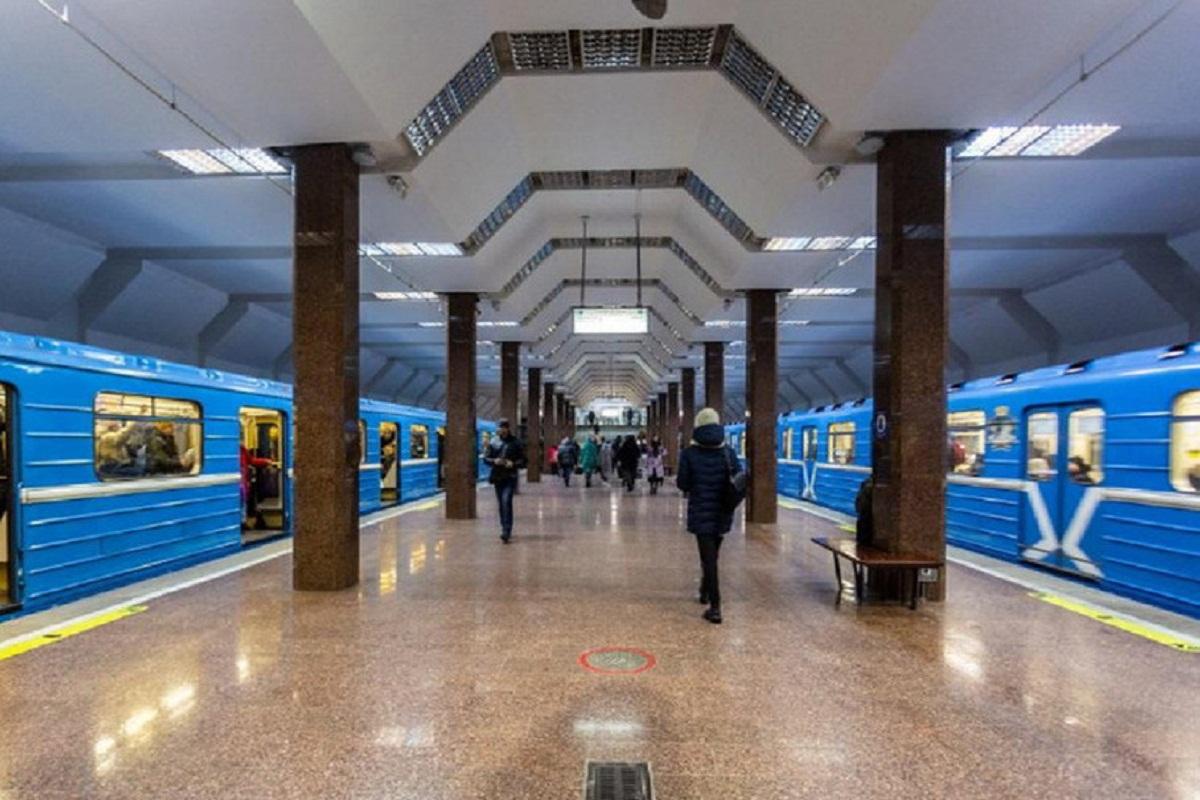 В новосибирском метро введут систему оплаты проезда по биометрии