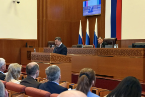 Врио Главы Дагестана Федор Щукин поздравил Заура Аскендерова с избранием на должность Председателя Народного Собрания республики восьмого созыва